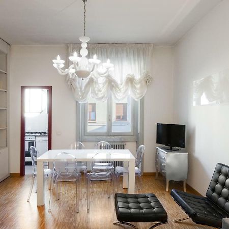 Easyhomes - Corso Vercelli Milan Luaran gambar